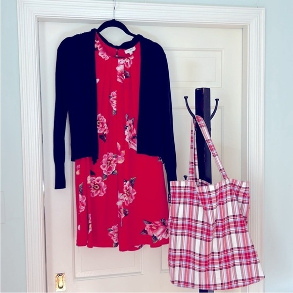 Floral Red Pink Swing Dress Size Medium - Picture 2 of 9